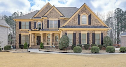 7 Mi to Arthur Blank & Trilith Studios: Cozy Suite