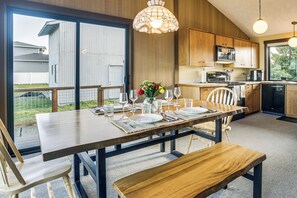 Dining - Sequim Shoreline Retreat w/ 2 Decks: Dogs Welcome! (Sequim)