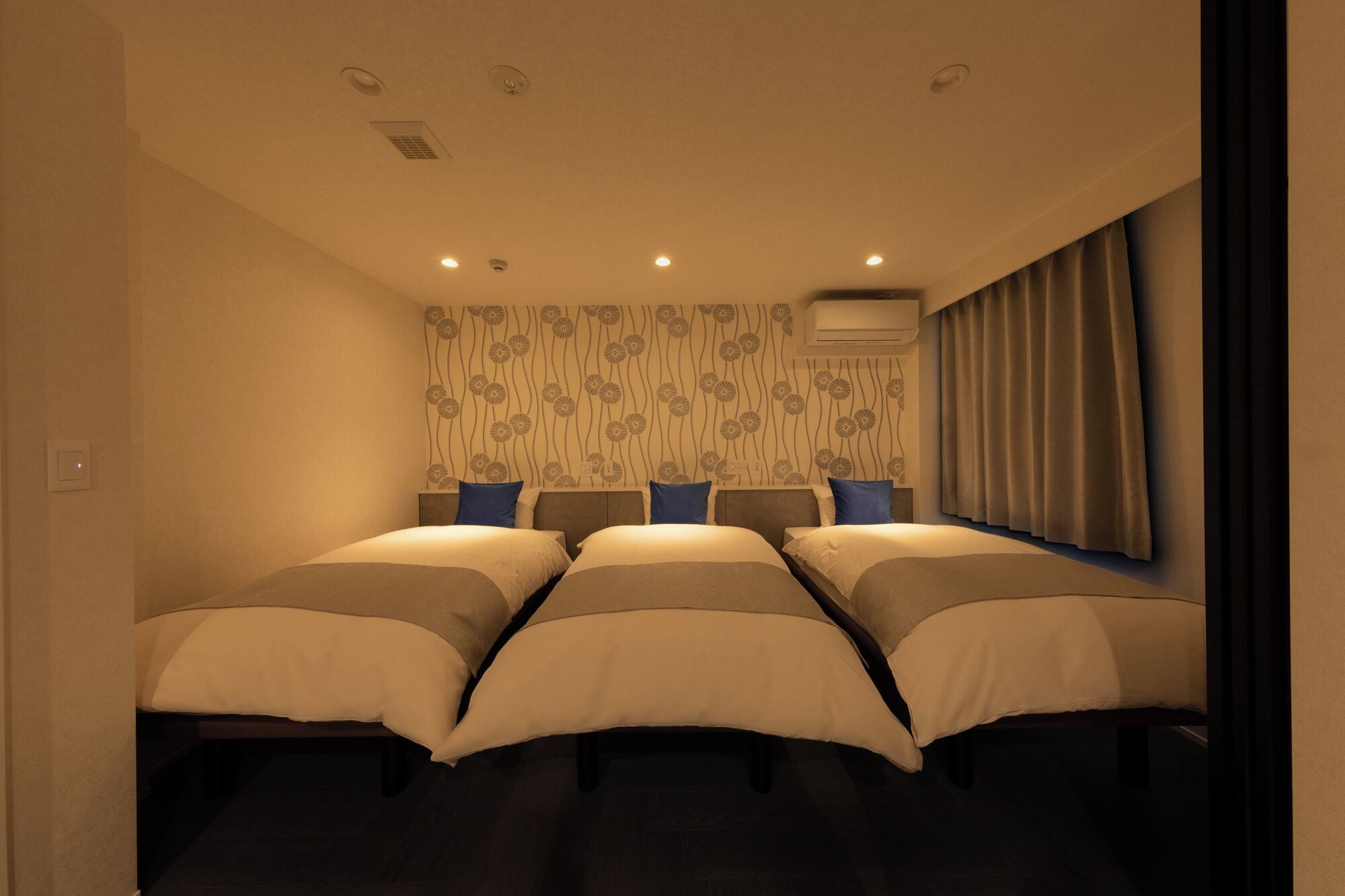 In-room safe, blackout curtains, iron/ironing board, free WiFi