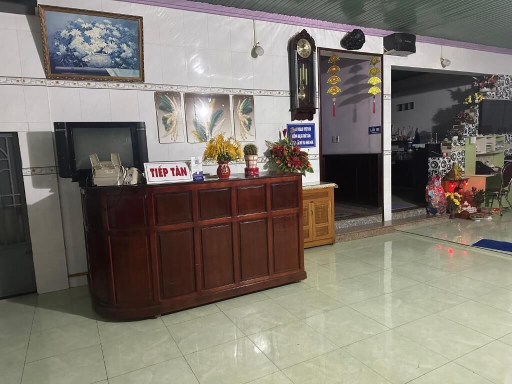 Estudio básico, balcón, vista a la ciudad | Lobby