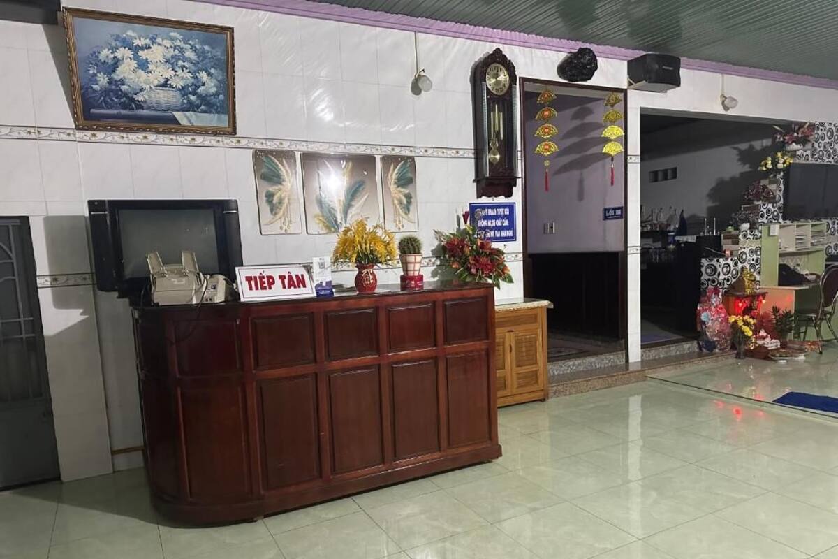 Estudio básico, balcón, vista a la ciudad | Lobby