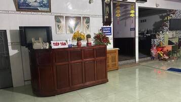 Perusstudio, parveke, kaupunkinäköala | Aula