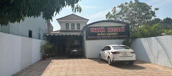 Nha Nghi Bao Ngoc