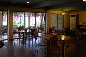 Dining - Shilla Hotel - Angeles City (Angeles)