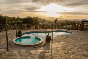15 outdoor pools - Villa de La Rosa Suite Mediterranea (Valle de Guadalupe)