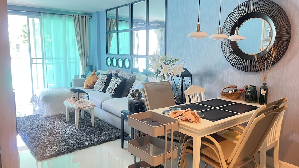 1 Bedroom Beachside Condo In Cha-am - Cha-am