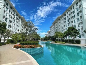 Pool - 1 Bedroom Beachside Condo in Cha-am (Cha-am District)
