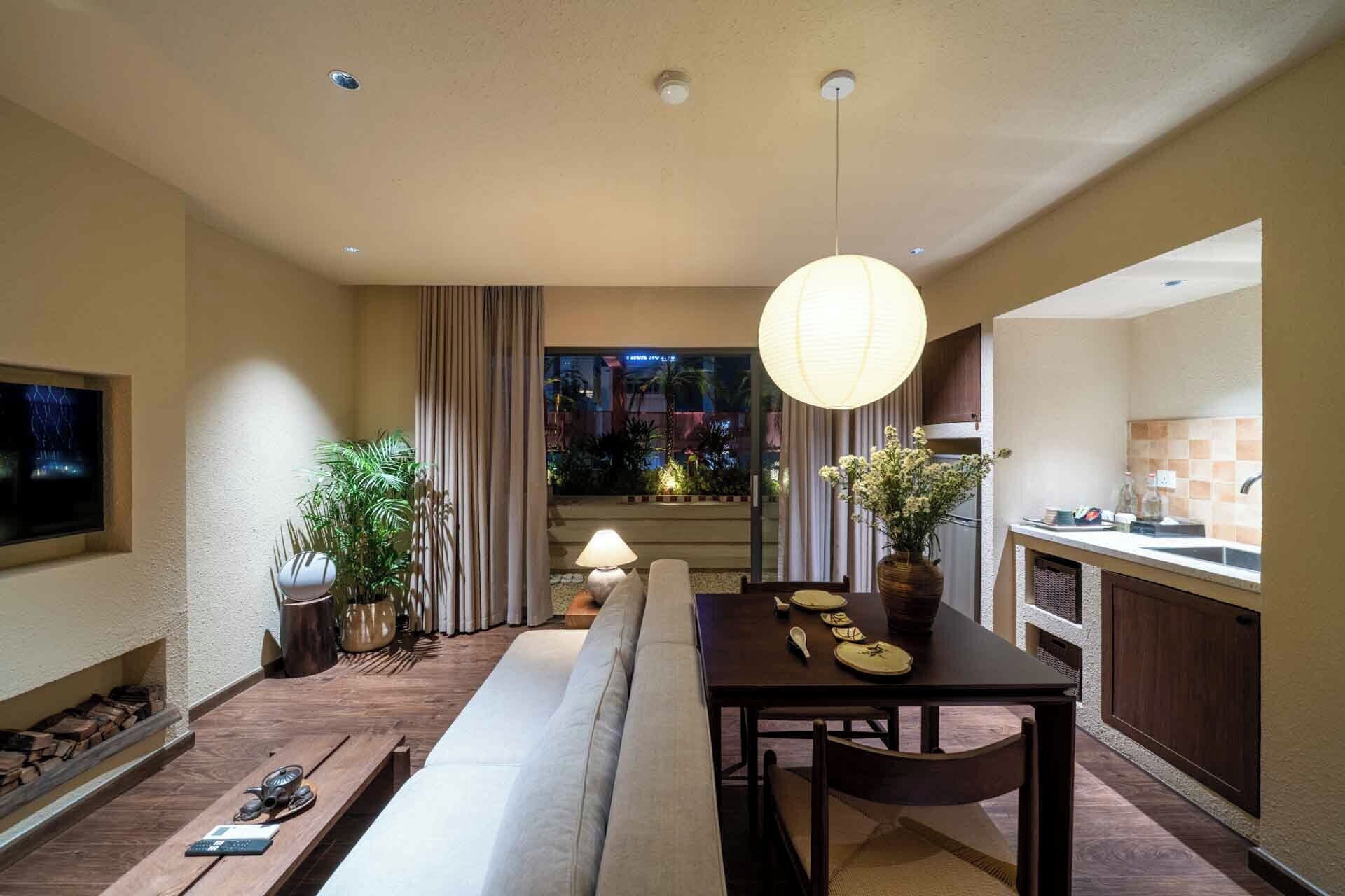 Kamar Single Panorama, 1 Tempat Tidur King, patio, pemandangan kota | Area keluarga