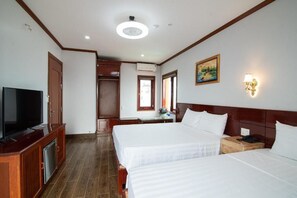 Basic Studio, Balcony, City View - Minh Quang Hotel (Quang Binh)
