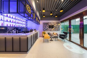 Lobby - Jing Xi Lian Lian Jiu Dian (Shanghai)