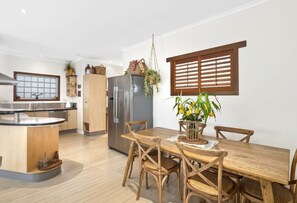 Huis, 4 slaapkamers | Dineren