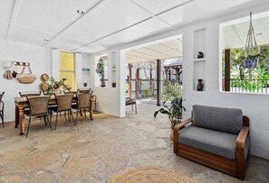 House, 4 Bedrooms | Interior