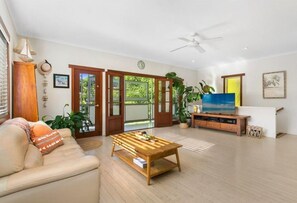 House, 4 Bedrooms | Living area - Burleigh Coastal Escape 4BR Home (Burleigh Heads)
