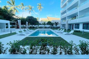 Pool - Sky, sea, picuzzi and wind in the Caribbean (Punta Cana)