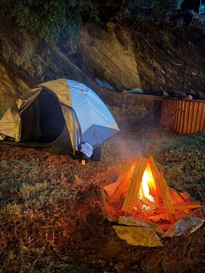 Tent | Free WiFi - S K and Shiv Cottages (Mukteshwar)