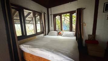Executive Quadruple Room | Free WiFi