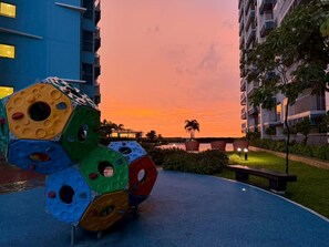 Deluxe appartement, uitzicht op de baai | Terras