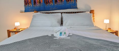2 bedrooms, iron/ironing board, Internet, bed sheets