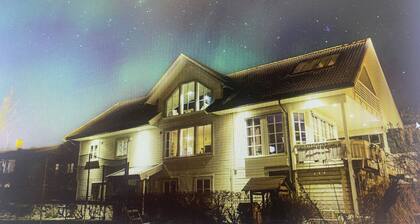 Quiet and central studio-near to everything