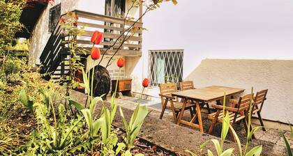 Charming private 2-Room Alpine Family Apartment – Near Alps & Lake by Munich