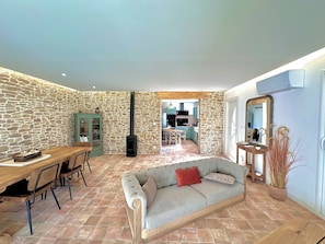 Smart TV, fireplace, books - 5* Luxury Villa with private heated pool - SPA Balneotherapy - Provence (Pierrevert)