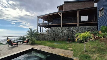 Piscine extérieure, piscine chauffée