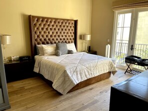 Room - Luxury 2-bedroom townhome with AC in San Jose (San Jose)