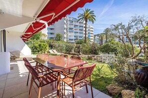 Outdoor dining - Charming apartment- AC -3BR-6P- Cannes (Cannes)