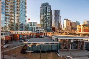 Exterior - Stylish River View Suite, Sauna, Stampede Walk (Calgary)