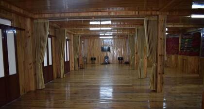 Nha Hang Nha Nghi Du Luon Khau Pha