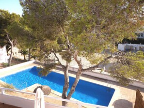 Pool - Bungalow Playa dór 2, in front of the beach, wifi, A/C and communal pool (cala d'Or)