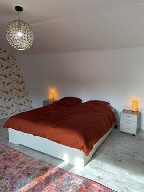 Room - Unique houseboat with private garden and free parking (Rotterdam)