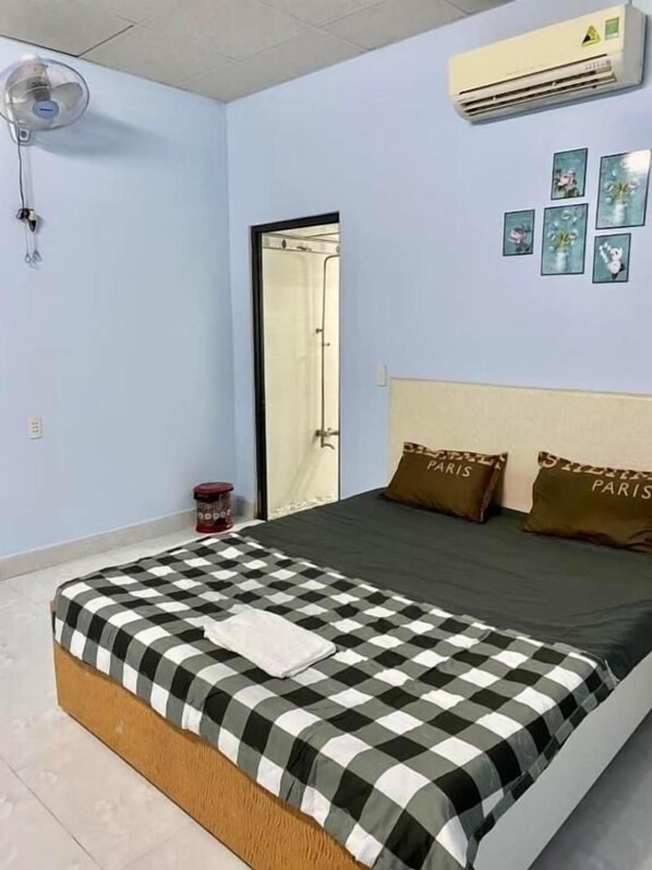 클래식 스튜디오, 발코니, 시내 전망