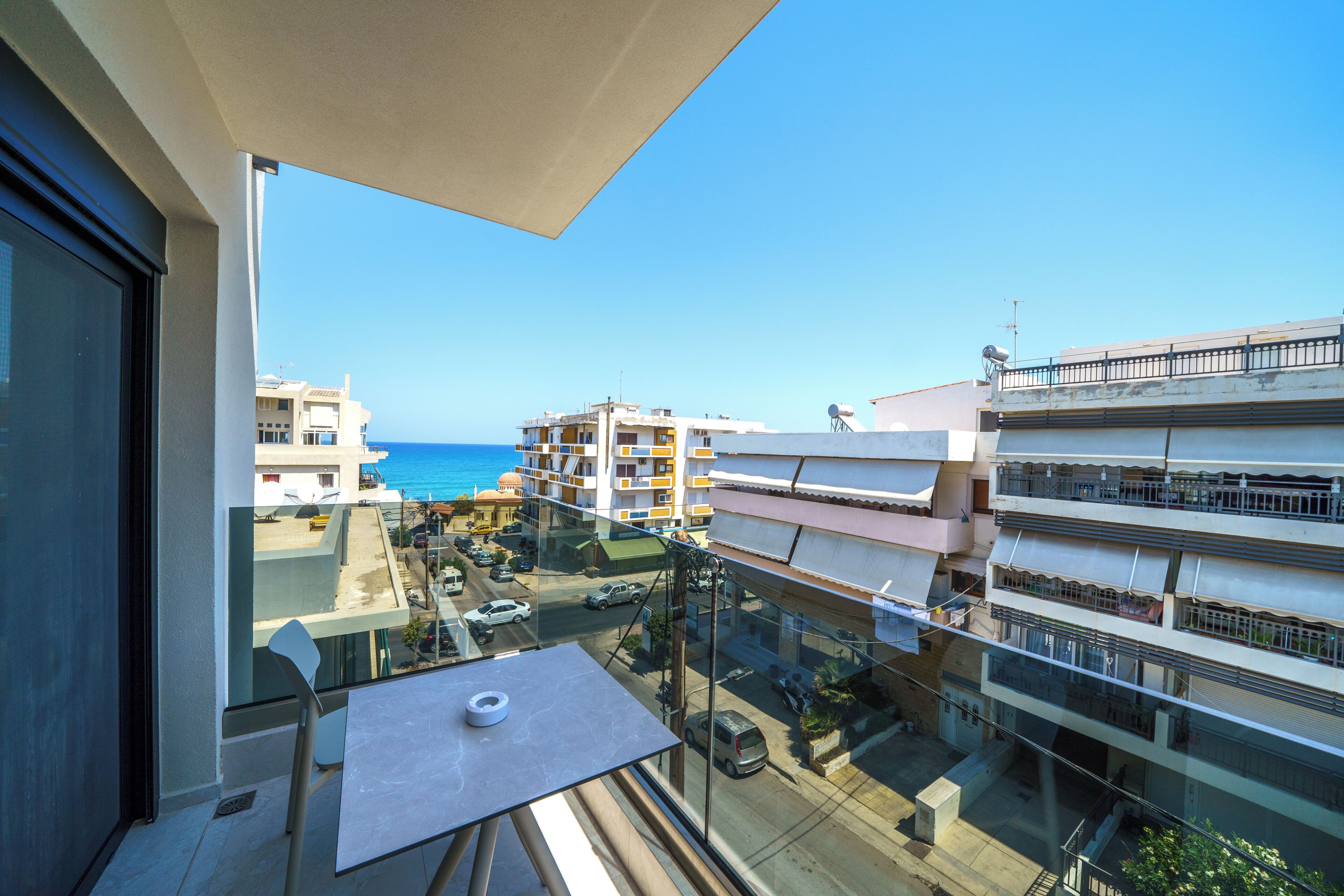 Studio, osittainen merinäköala | Näkymä huoneesta