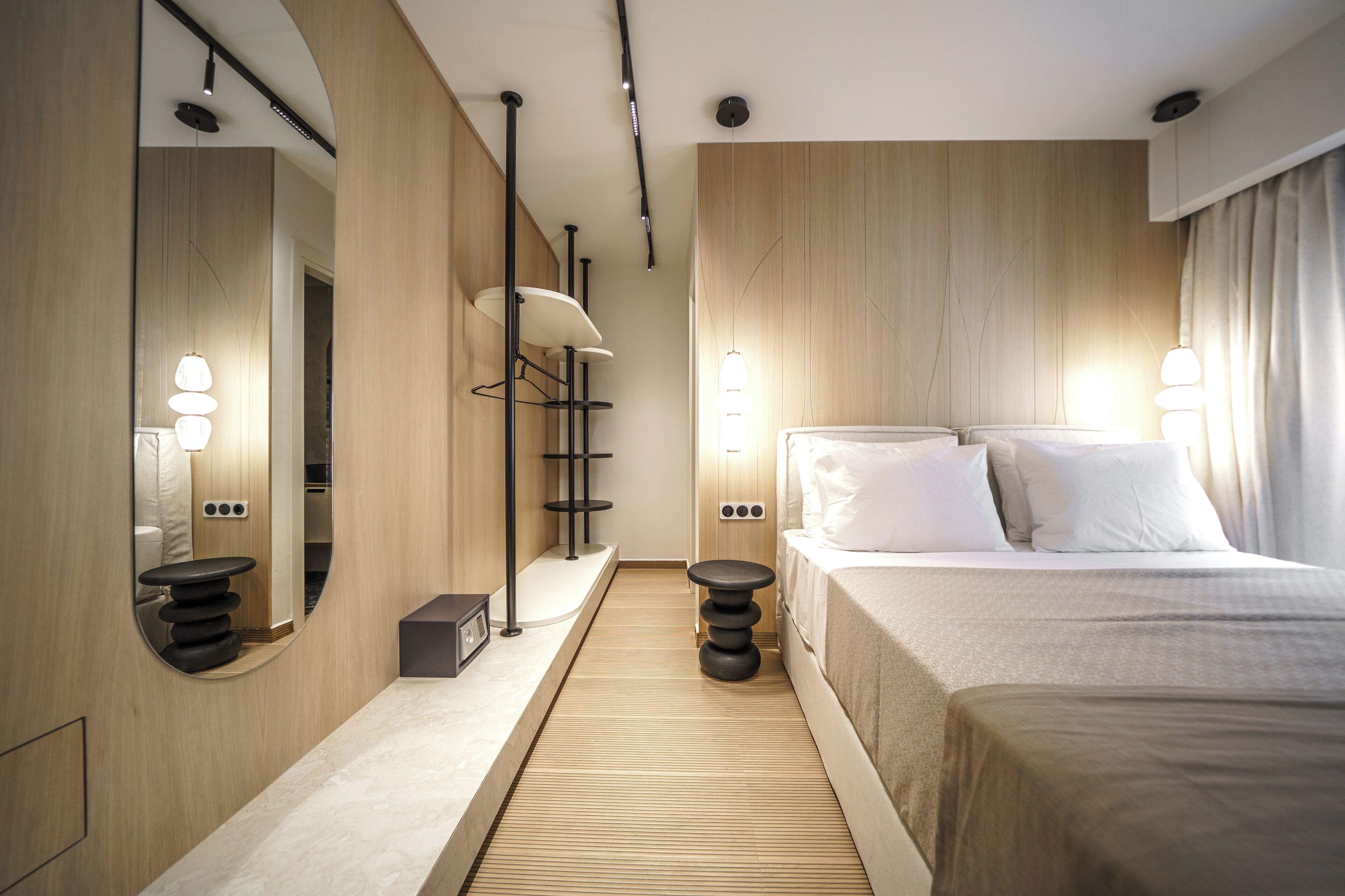 Superior Suite - Lower Level | In-room safe, iron/ironing board, free WiFi, bed sheets