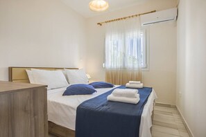 2 bedrooms, WiFi, bed sheets - Sunrise Villa No 2 - Agios Nikolaos Halkidiki (Chalkidiki)