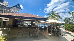 Bar (in der Unterkunft)