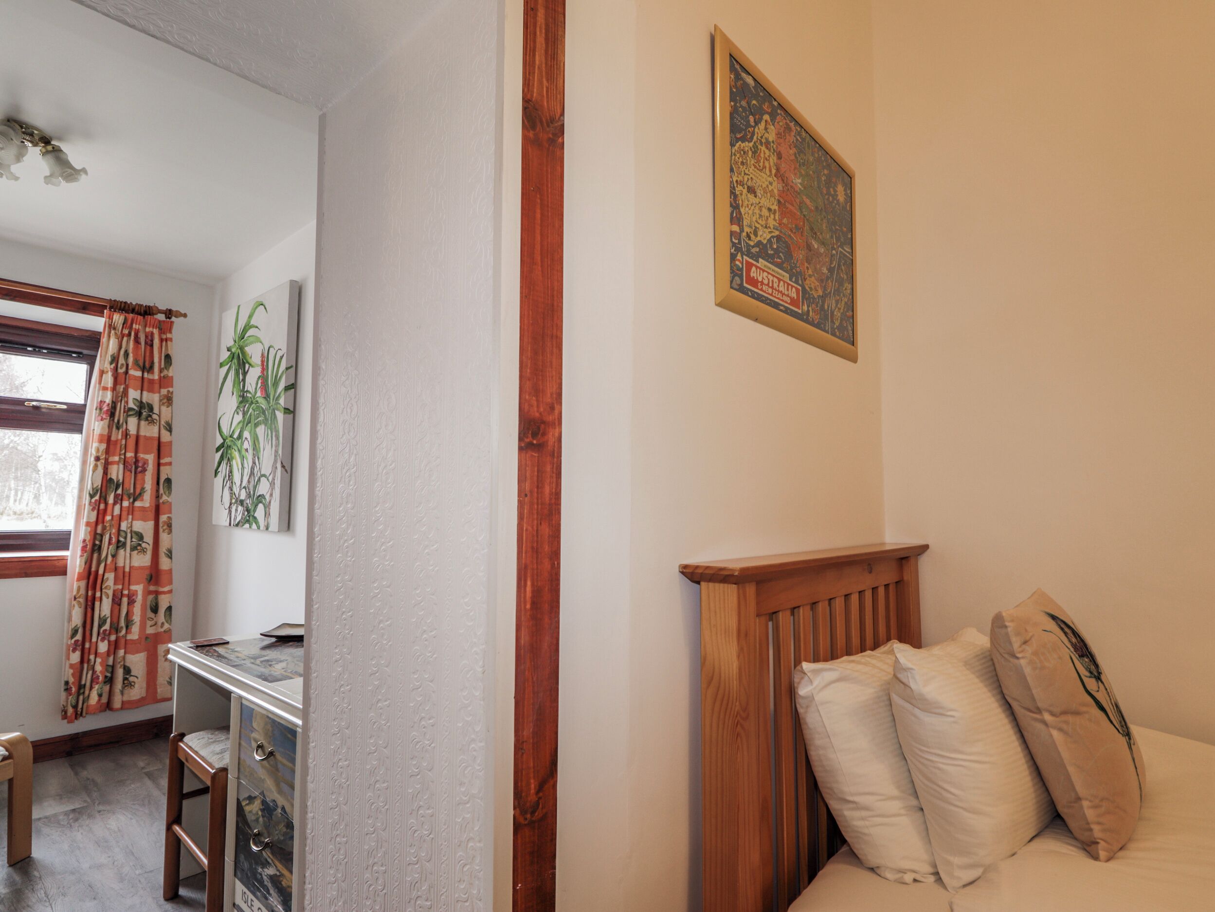 2 bedrooms, individually decorated, individually furnished, free WiFi