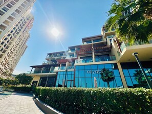 Exterior - Cozy Studio With Marina & Burj Views In Palm Jumeirah (Dubai)