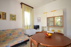 Interior - Comfortable villa with garden (Bibione Pineda)