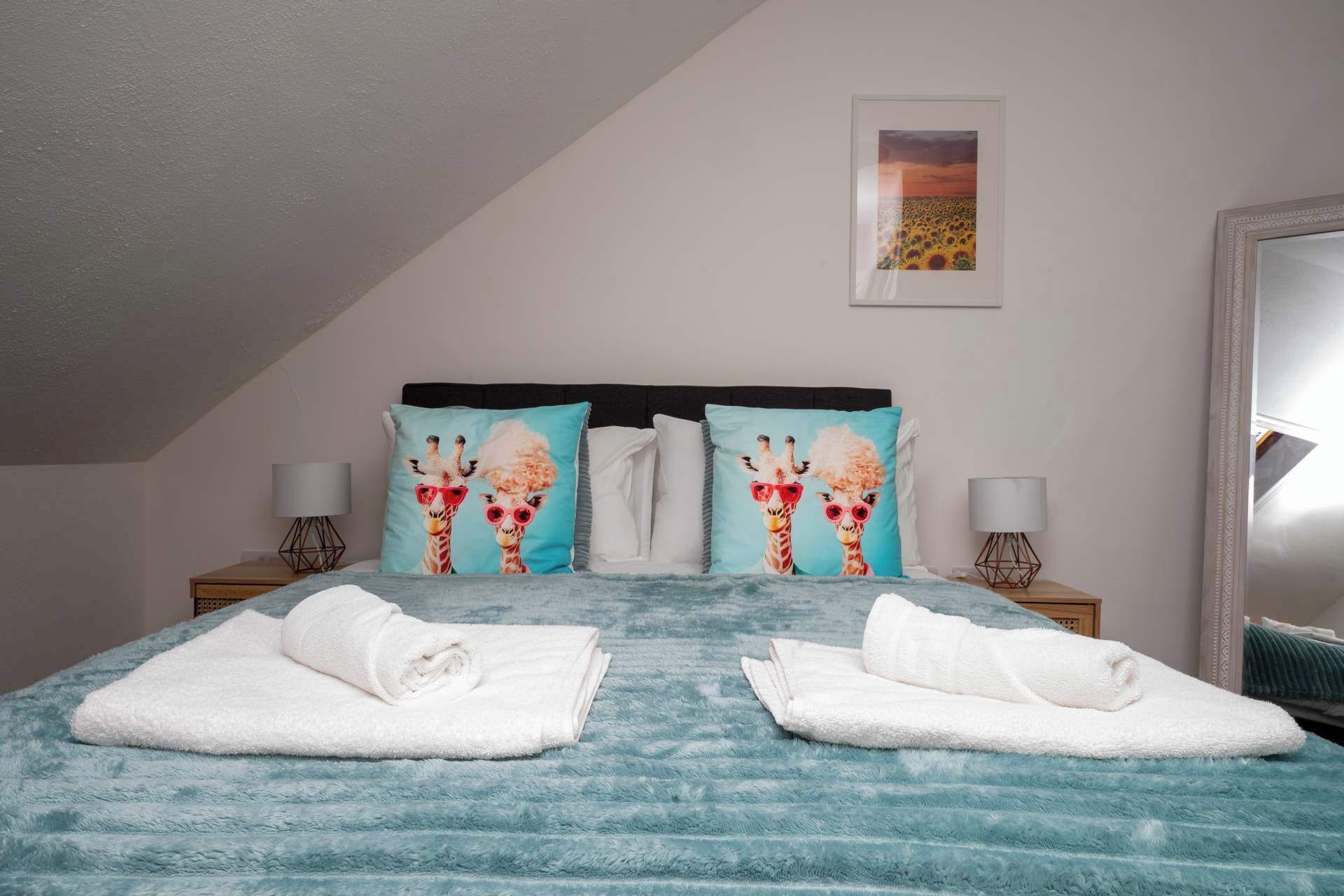 4 bedrooms, Internet, bed sheets