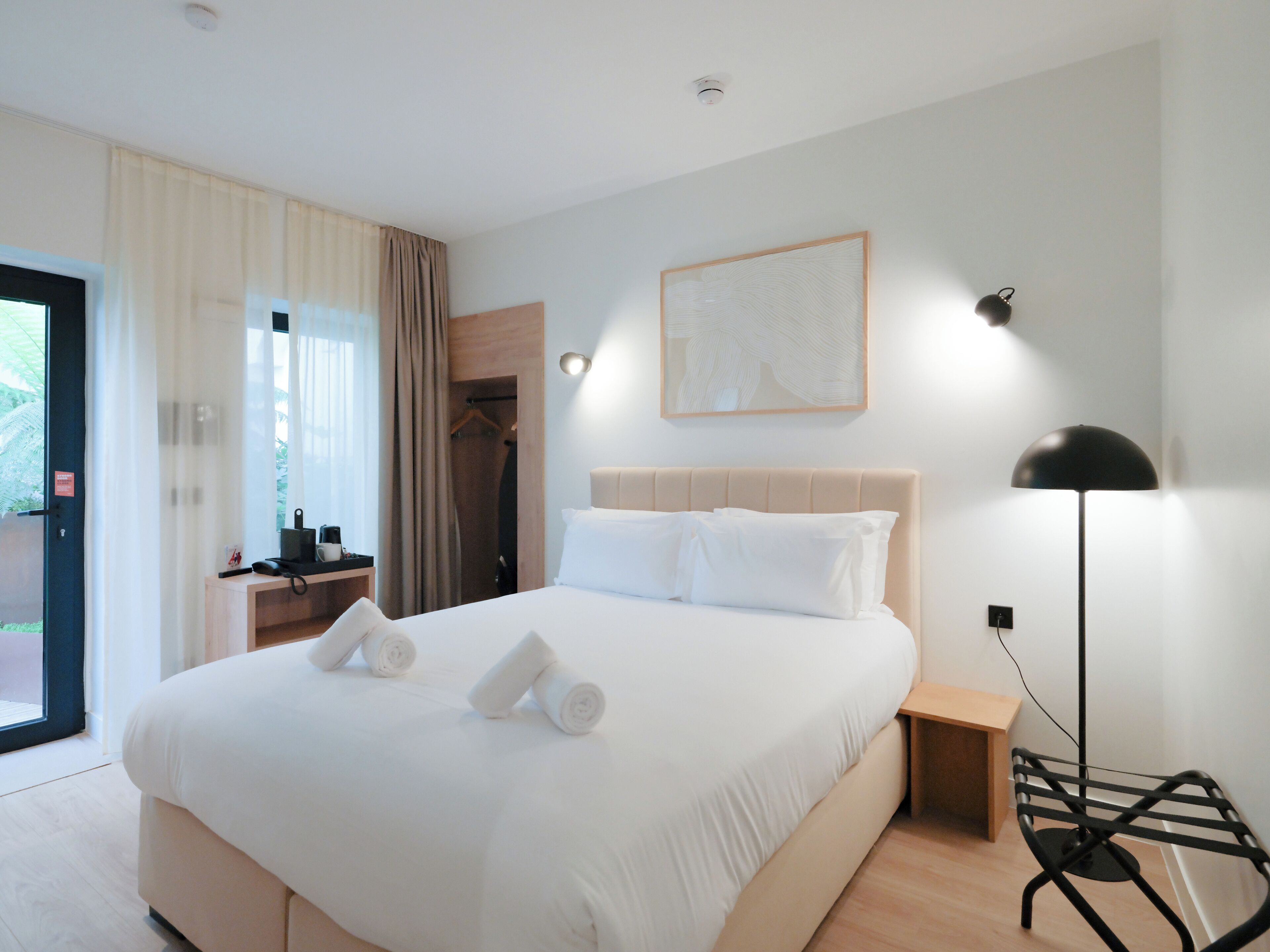 Standard Double Room | Free WiFi