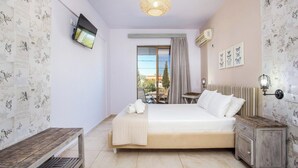 Ảnh chưa phân loại, 4 trong số 28 ảnh, nút