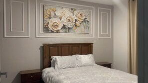 2 dormitorios, tabla de planchar con plancha, wifi y ropa de cama