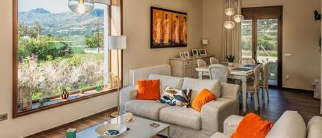 Villa, balcon, vue ville | Coin séjour