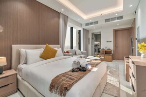 Iron/ironing board, WiFi, bed sheets - Free housekeeping visits during your stay - StayShort - Fresh and Modern Studio in JVT that Sleeps 2 (JVT)