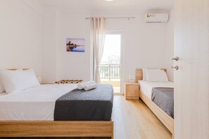 3 bedrooms, iron/ironing board, WiFi, bed sheets - Artistic Vibe by RentalsPro - Nikiti Halkidiki (Nikiti)