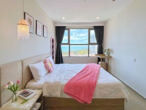 Apartamento estándar, 3 habitaciones, balcón, vistas al mar