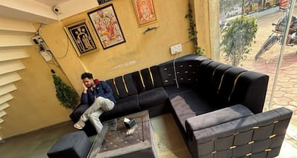 Hotel Vaani Stay Bhopal