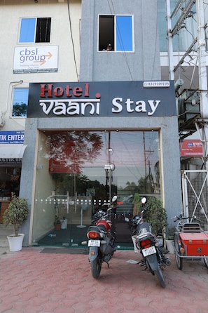 Exterior - Hotel Vaani Stay Bhopal (Bhopal)